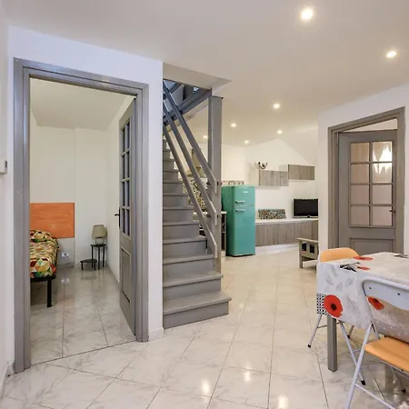 Apartman La Mansarda Sopra Campo Pisano - Genovainrelax