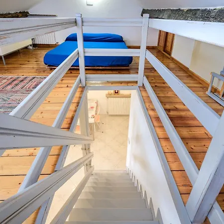 La Mansarda Sopra Campo Pisano - Genovainrelax Apartman *