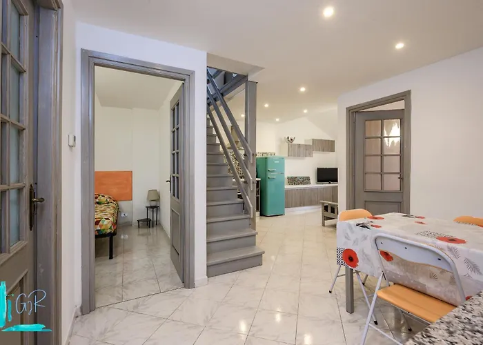 Apartament La Mansarda Sopra Campo Pisano - Genovainrelax